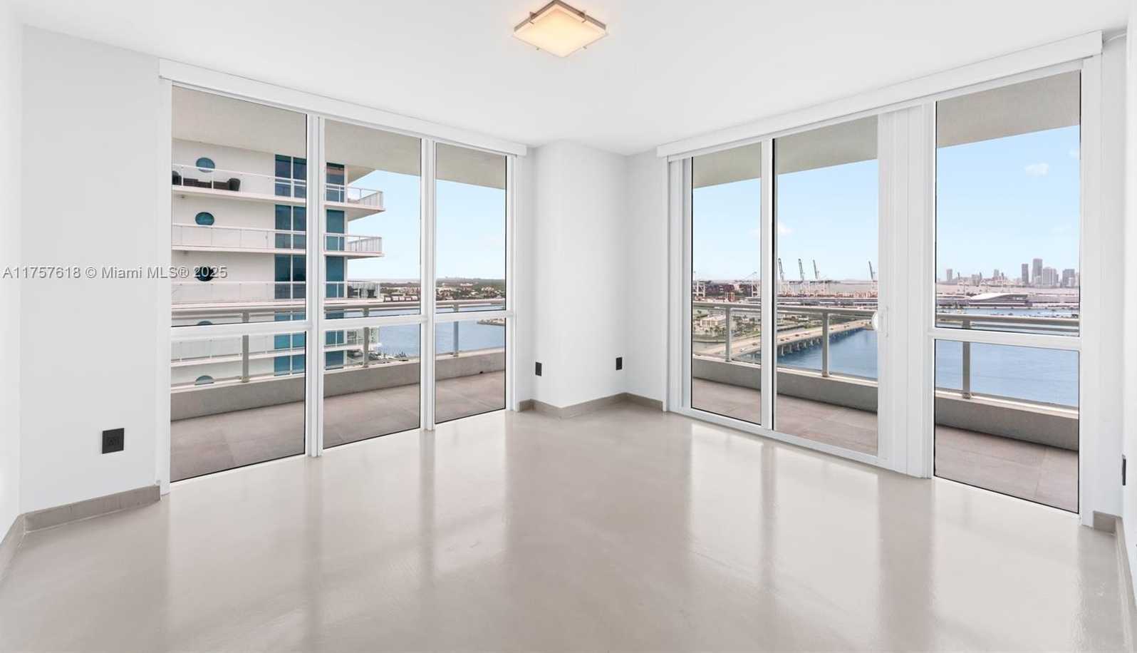 Small Image of 540 WEST AVE #2211, Miami Beach Number 13