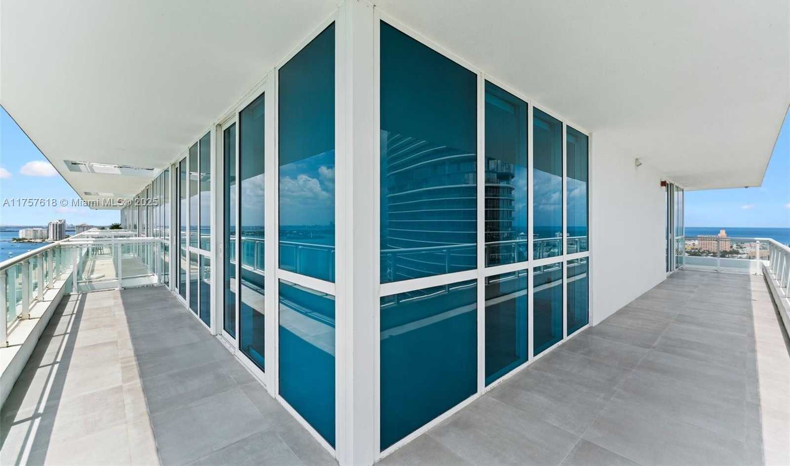 Small Image of 540 WEST AVE #2211, Miami Beach Number 26