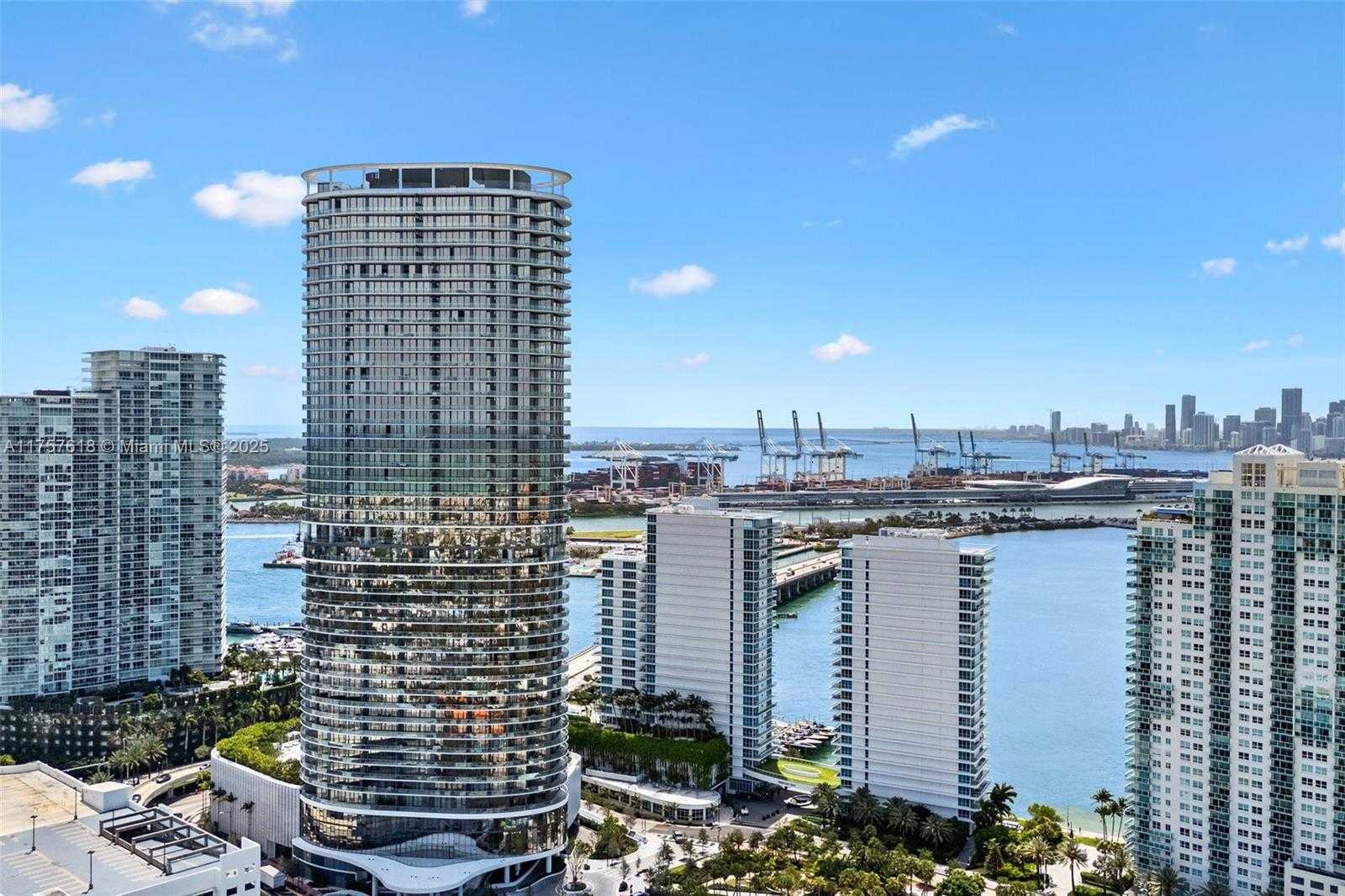 Small Image of 540 WEST AVE #2211, Miami Beach Number 32