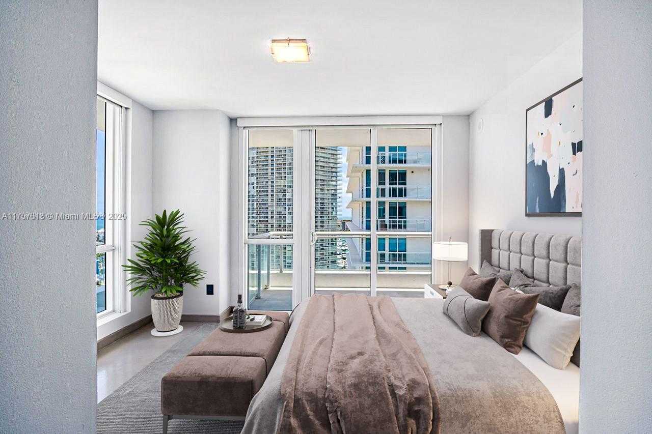 Small Image of 540 WEST AVE #2211, Miami Beach Number 42