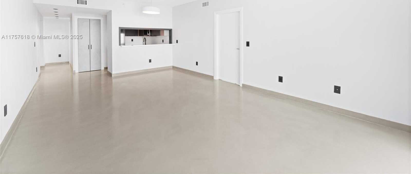 Small Image of 540 WEST AVE #2211, Miami Beach Number 9