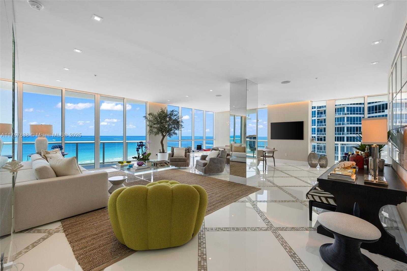 Small Image of 50 SOUTH POINTE DR #1502/03, Miami Beach Number 2