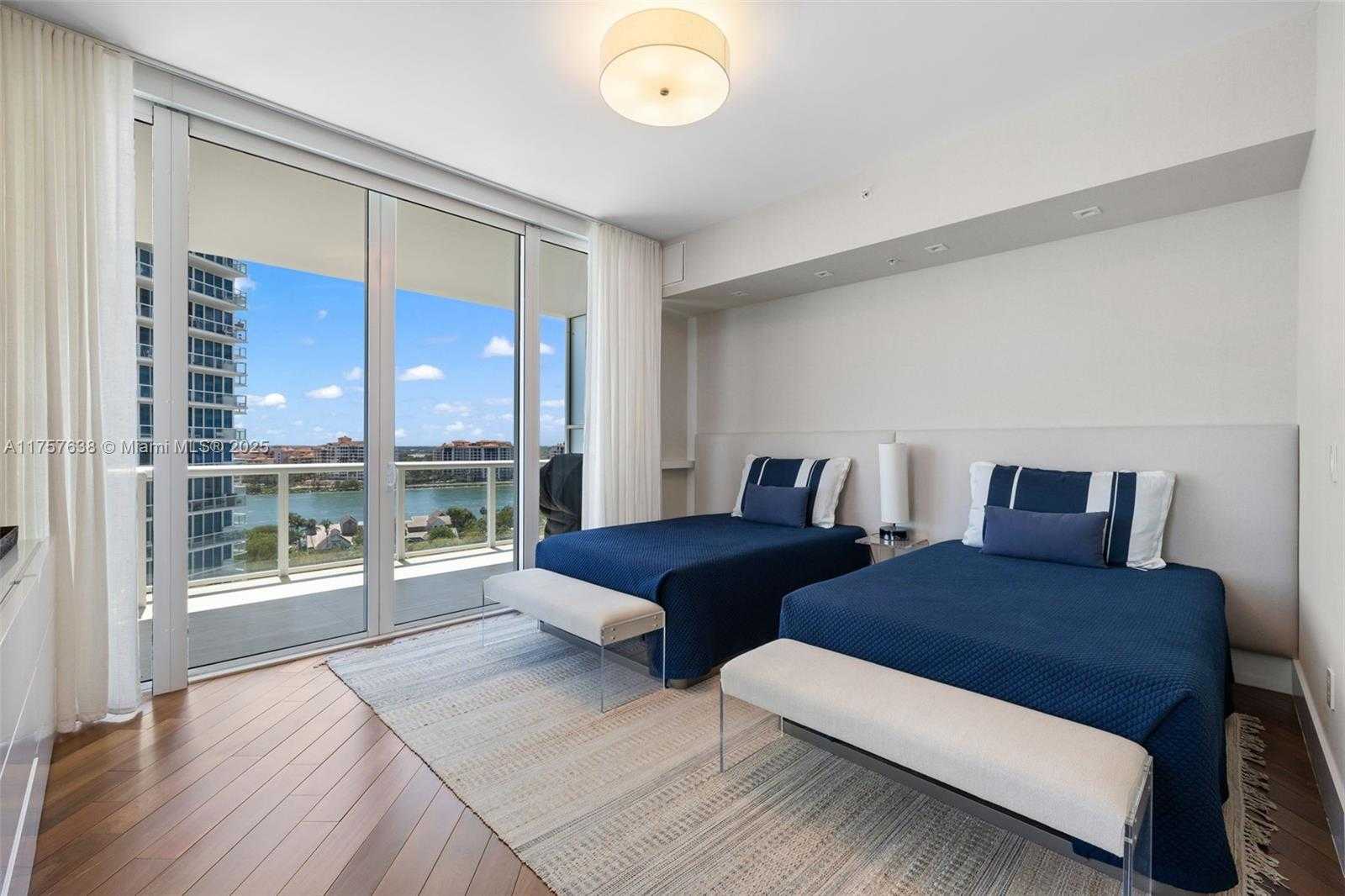 Small Image of 50 SOUTH POINTE DR #1502/03, Miami Beach Number 29