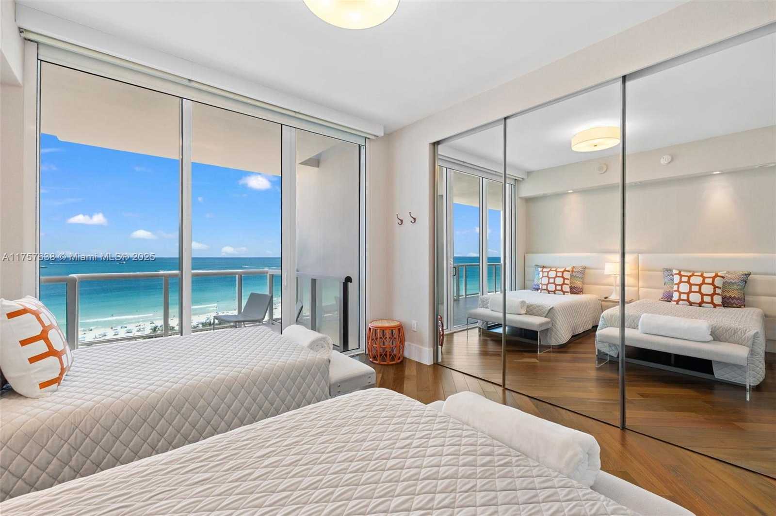 Small Image of 50 SOUTH POINTE DR #1502/03, Miami Beach Number 38