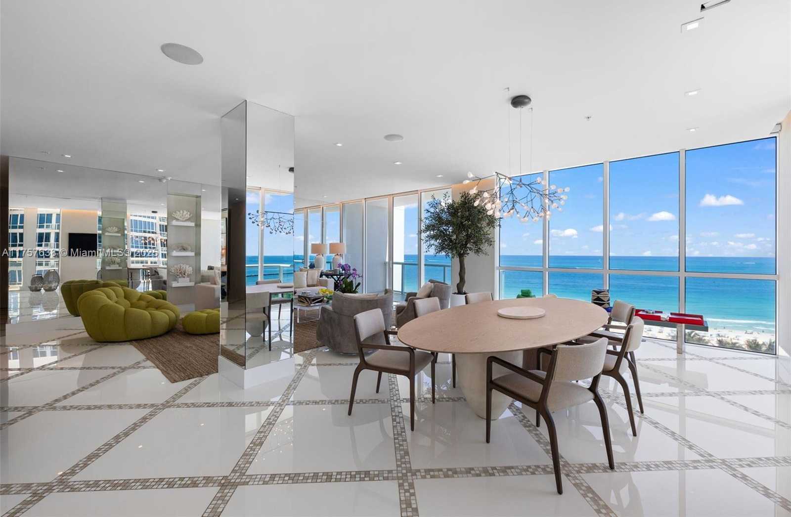 Small Image of 50 SOUTH POINTE DR #1502/03, Miami Beach Number 9