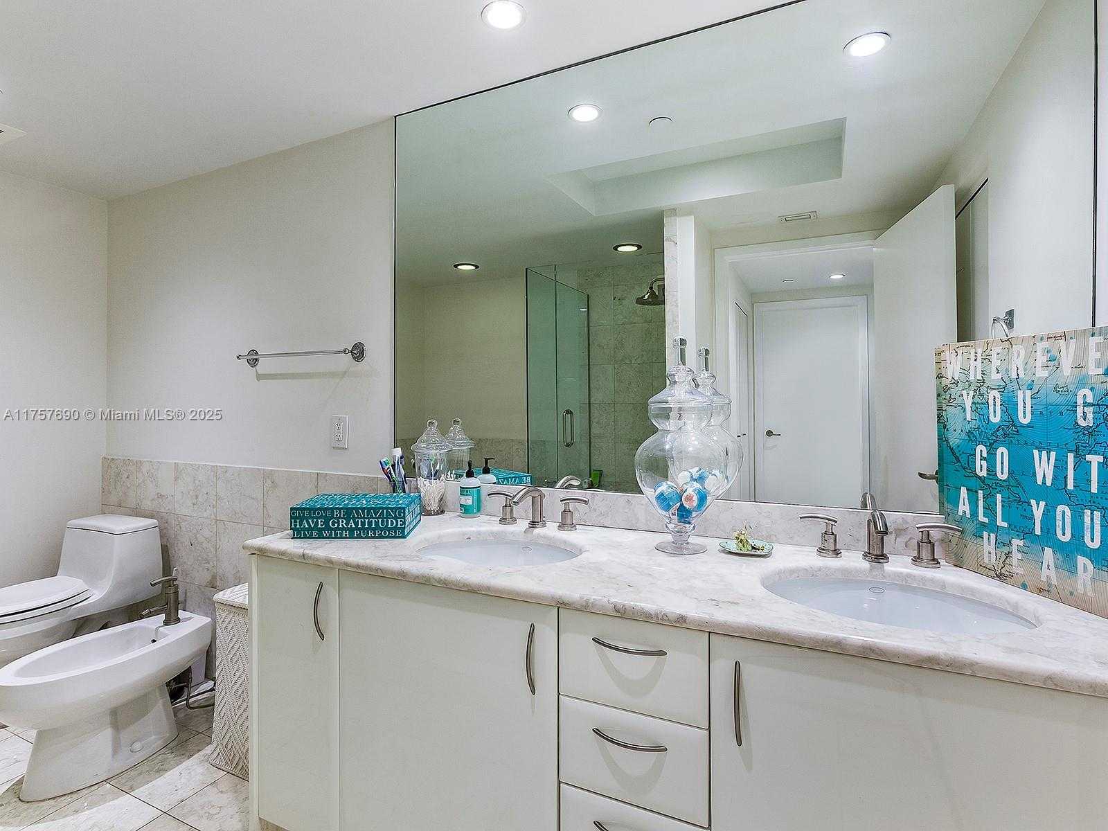 Small Image of 1331 BRICKELL BAY DR #1206, Miami Number 11