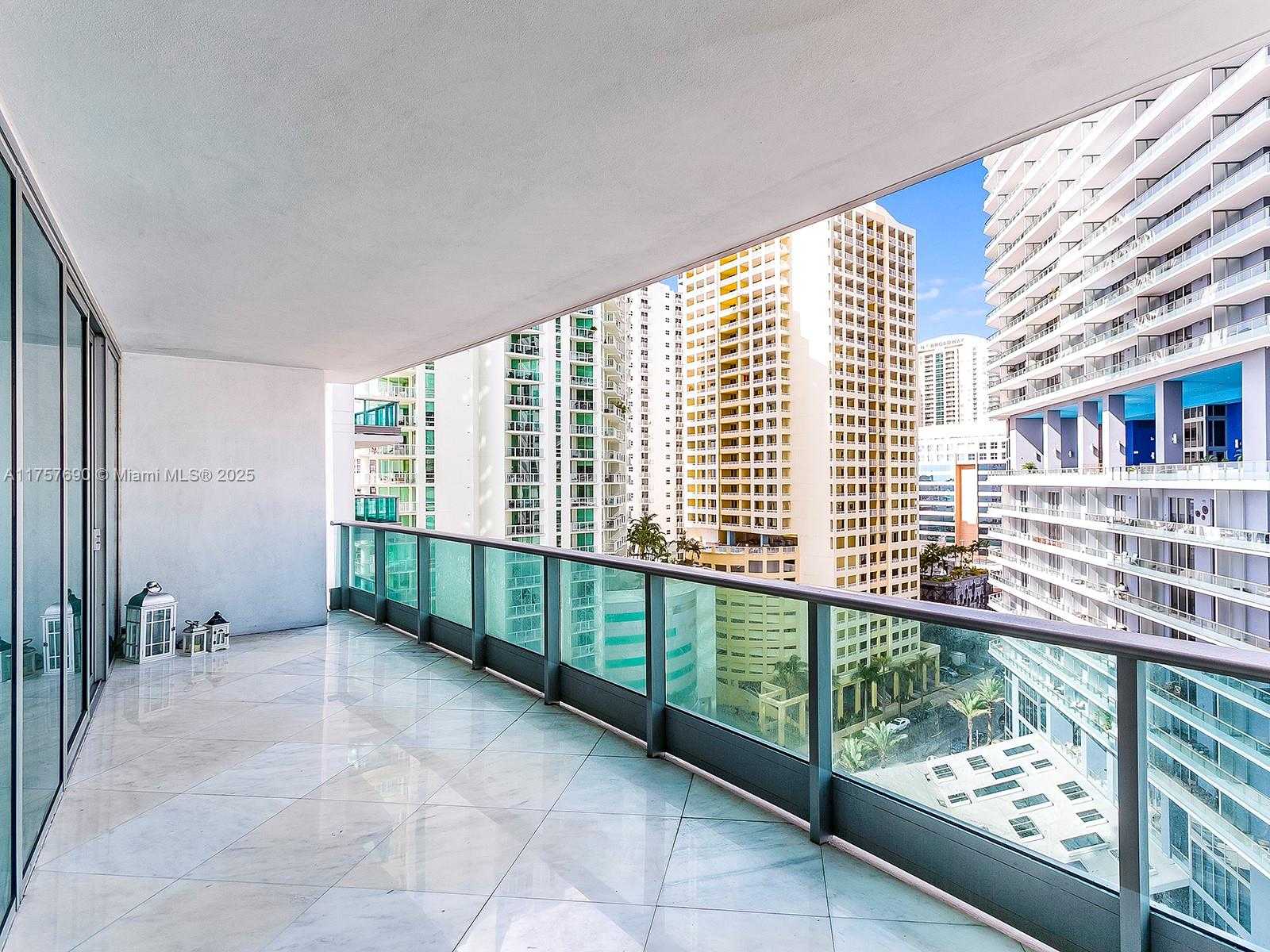 Small Image of 1331 BRICKELL BAY DR #1206, Miami Number 3