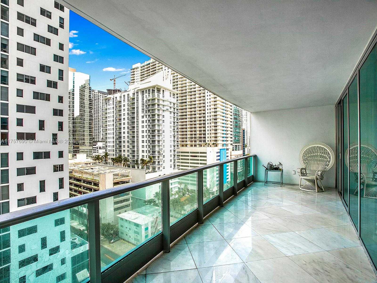 Small Image of 1331 BRICKELL BAY DR #1206, Miami Number 5