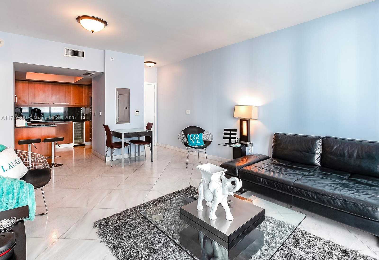 Small Image of 1331 BRICKELL BAY DR #1206, Miami Number 6