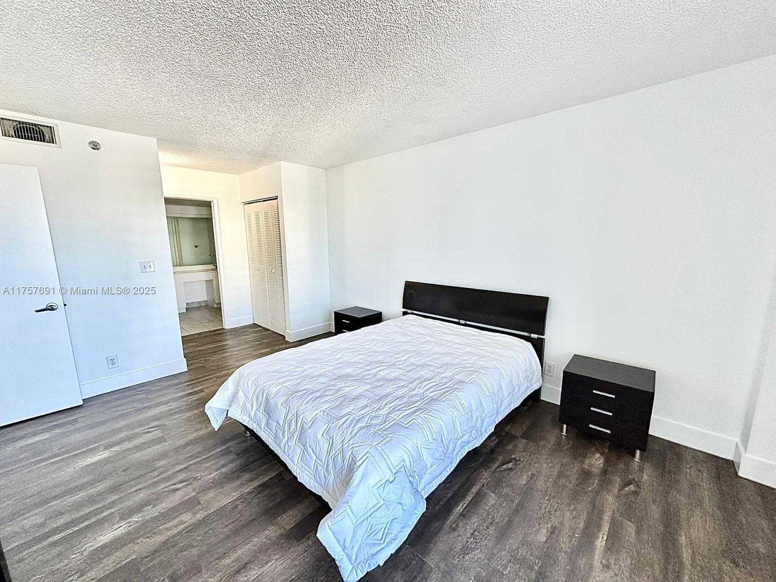 Small Image of 3300 NORTH EAST 192ND ST #PH09, Aventura Number 25