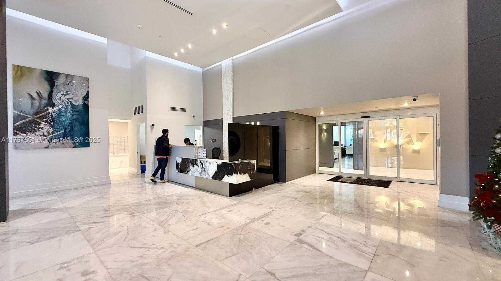 Small Image of 3300 NORTH EAST 192ND ST #PH09, Aventura Number 4