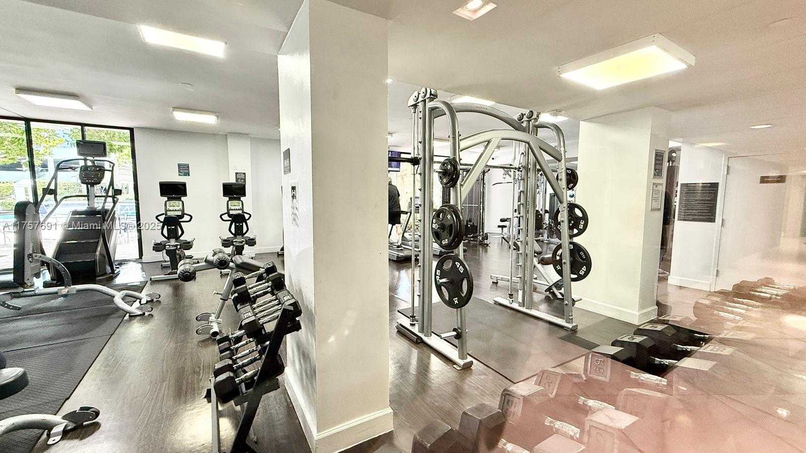 Small Image of 3300 NORTH EAST 192ND ST #PH09, Aventura Number 6
