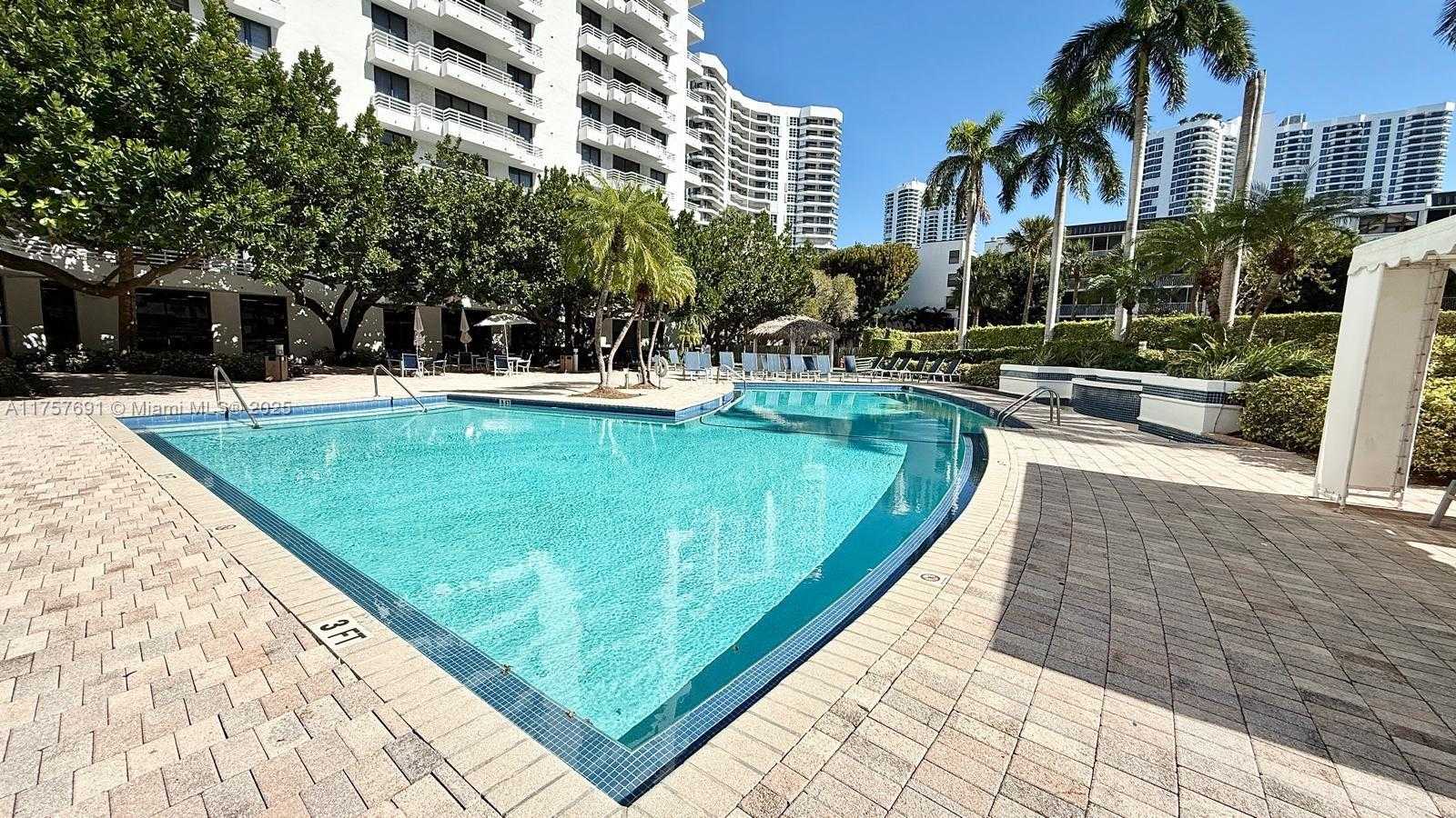 Small Image of 3300 NORTH EAST 192ND ST #PH09, Aventura Number 9