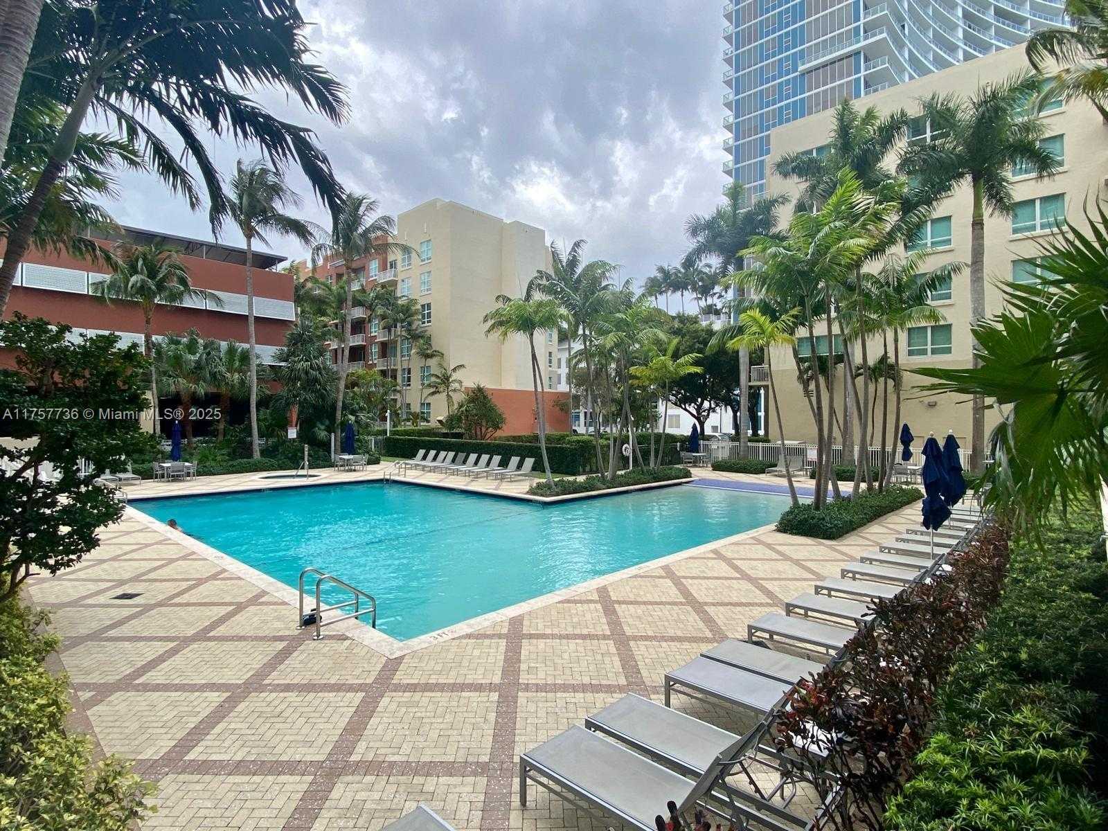 Small Image of 2000 NORTH BAYSHORE DR #608, Miami Number 11