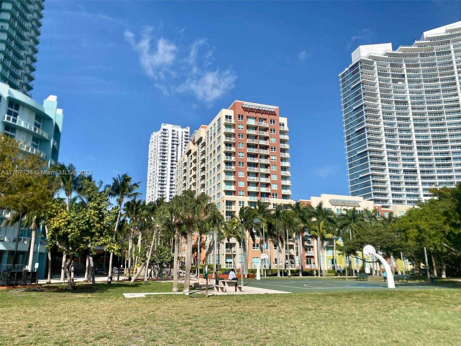 Small Image of 2000 NORTH BAYSHORE DR #608, Miami Number 21