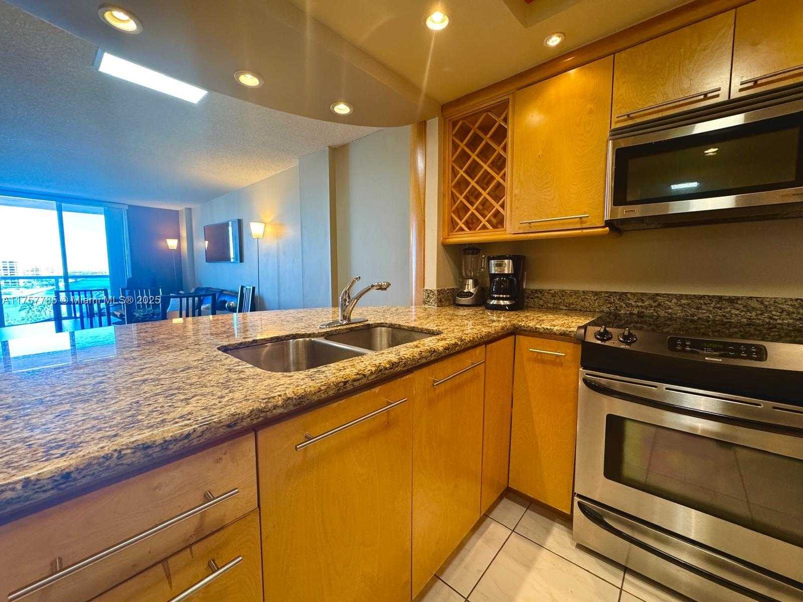 Small Image of 3800 SOUTH OCEAN DR #604, Hollywood Number 24