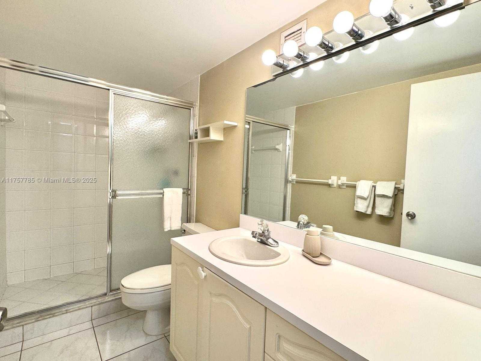 Small Image of 3800 SOUTH OCEAN DR #604, Hollywood Number 31