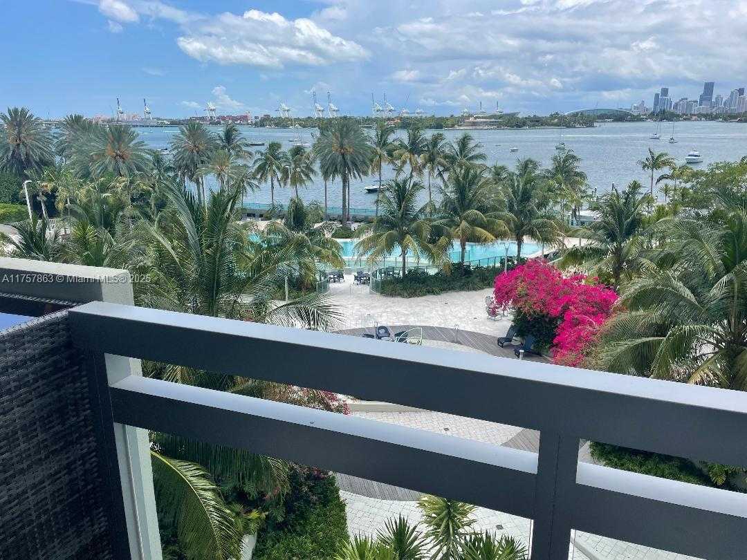 Small Image of 1500 BAY RD #524S, Miami Beach Number 3