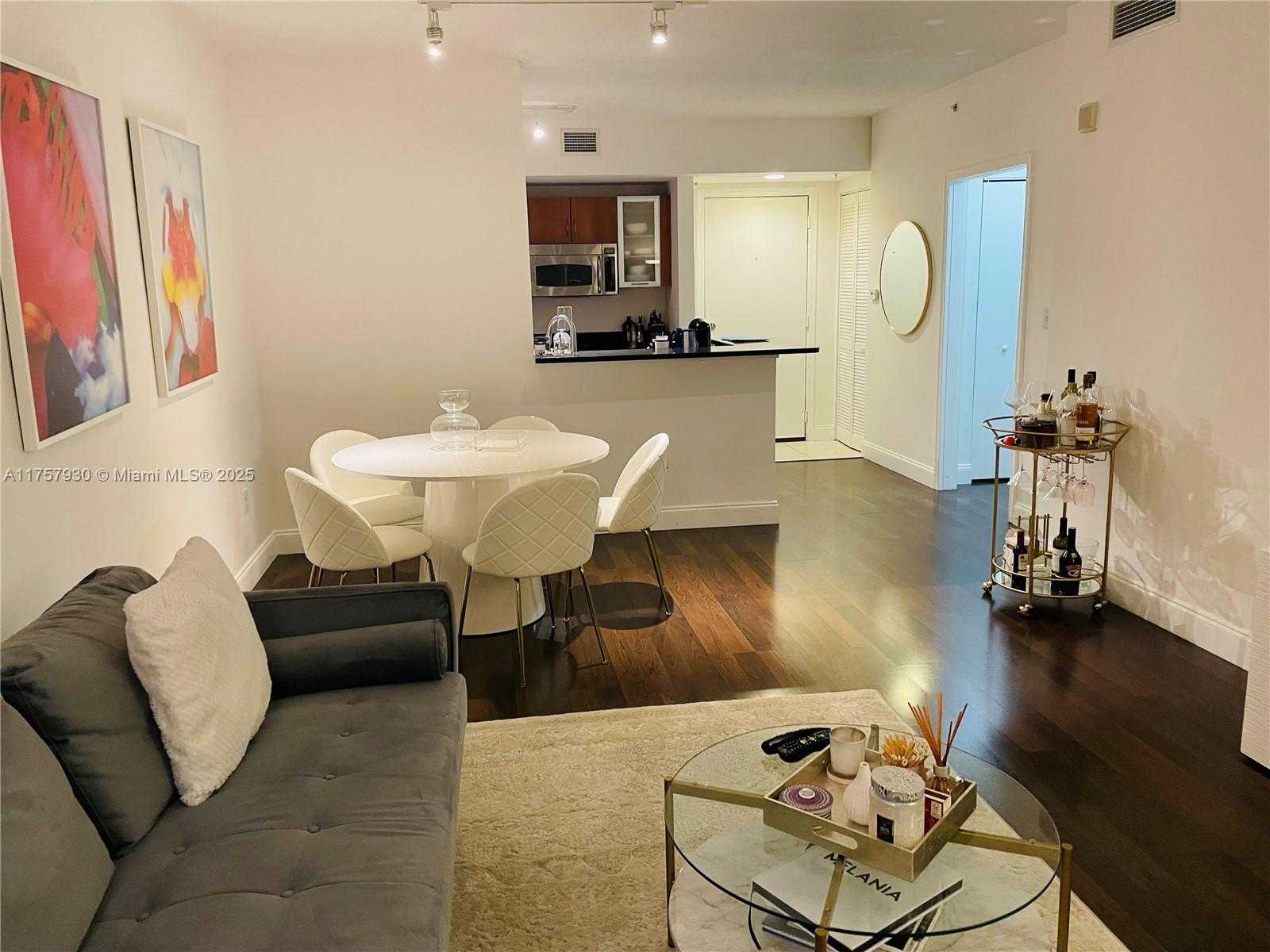 Small Image of 18800 NORTH EAST 29TH AVE #507, Aventura Number 11