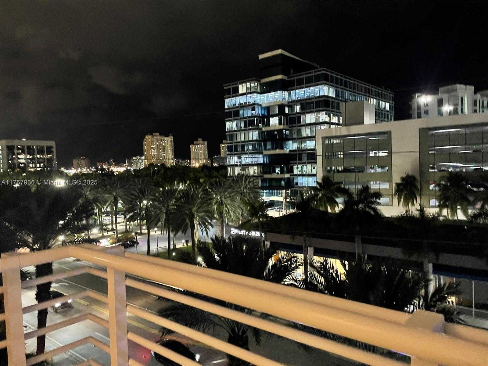 Small Image of 18800 NORTH EAST 29TH AVE #507, Aventura Number 18