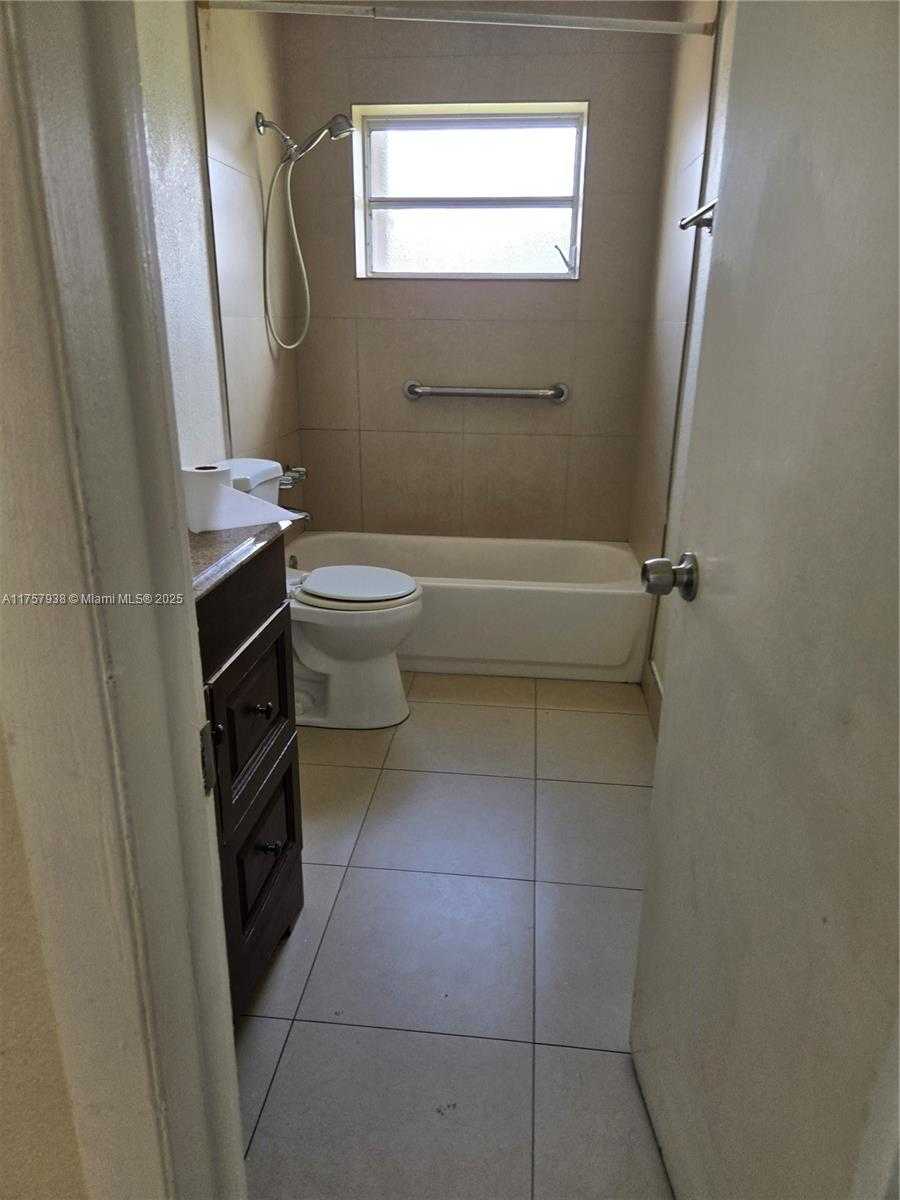 Small Image of 4190 NORTH WEST 45TH ST #1, Lauderdale Lakes Number 15