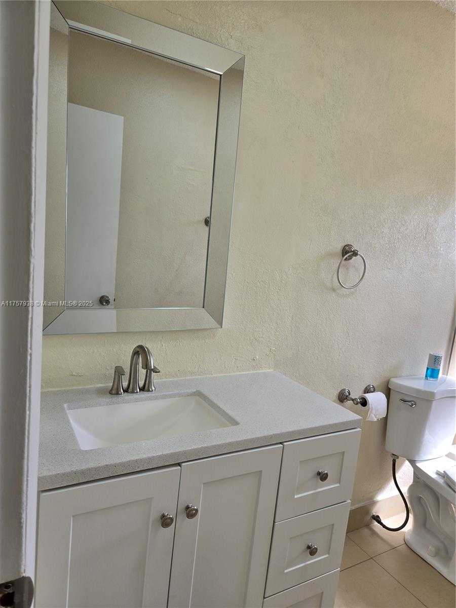 Small Image of 4190 NORTH WEST 45TH ST #1, Lauderdale Lakes Number 22