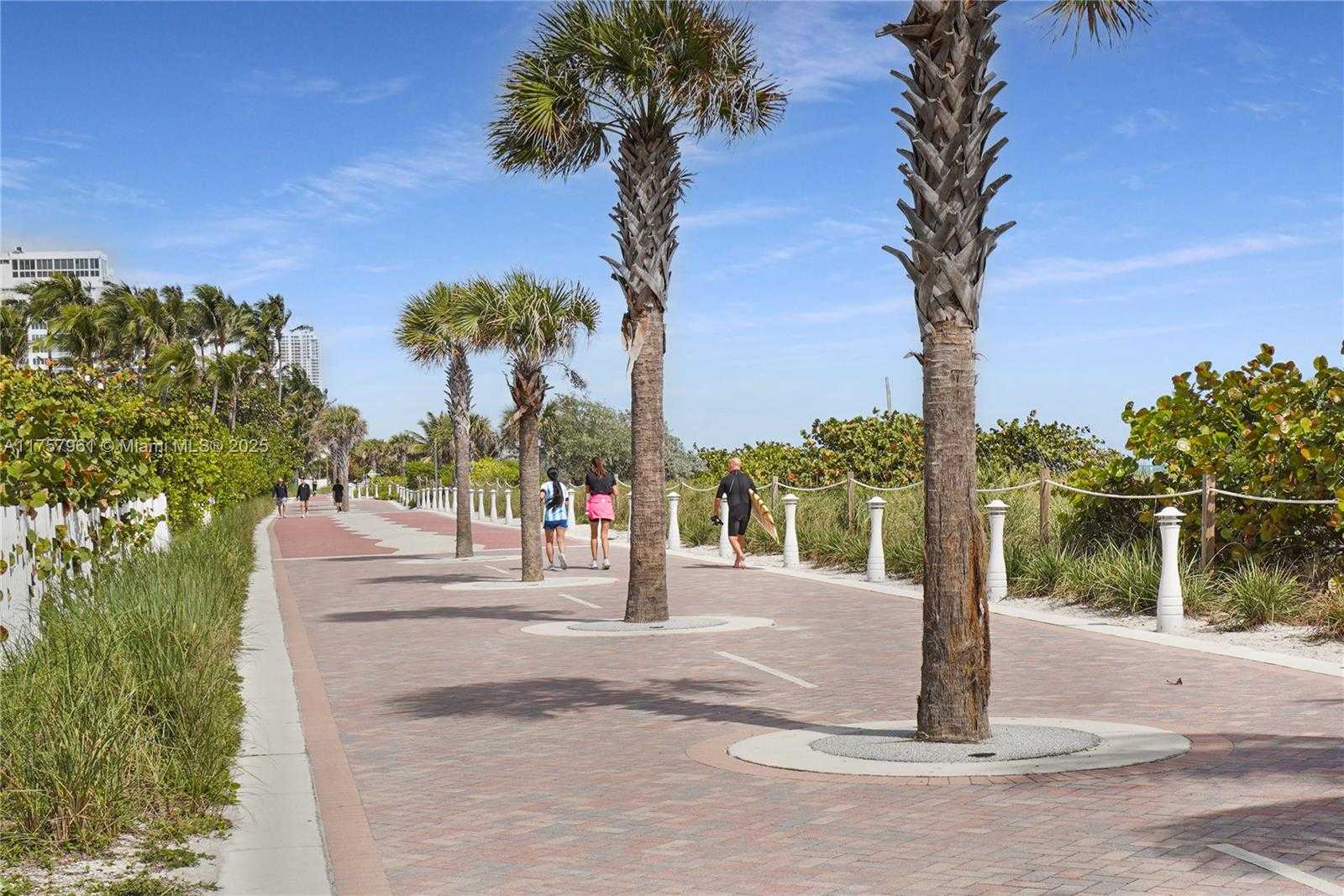 Small Image of 5101 COLLINS AVE #14G, Miami Beach Number 15