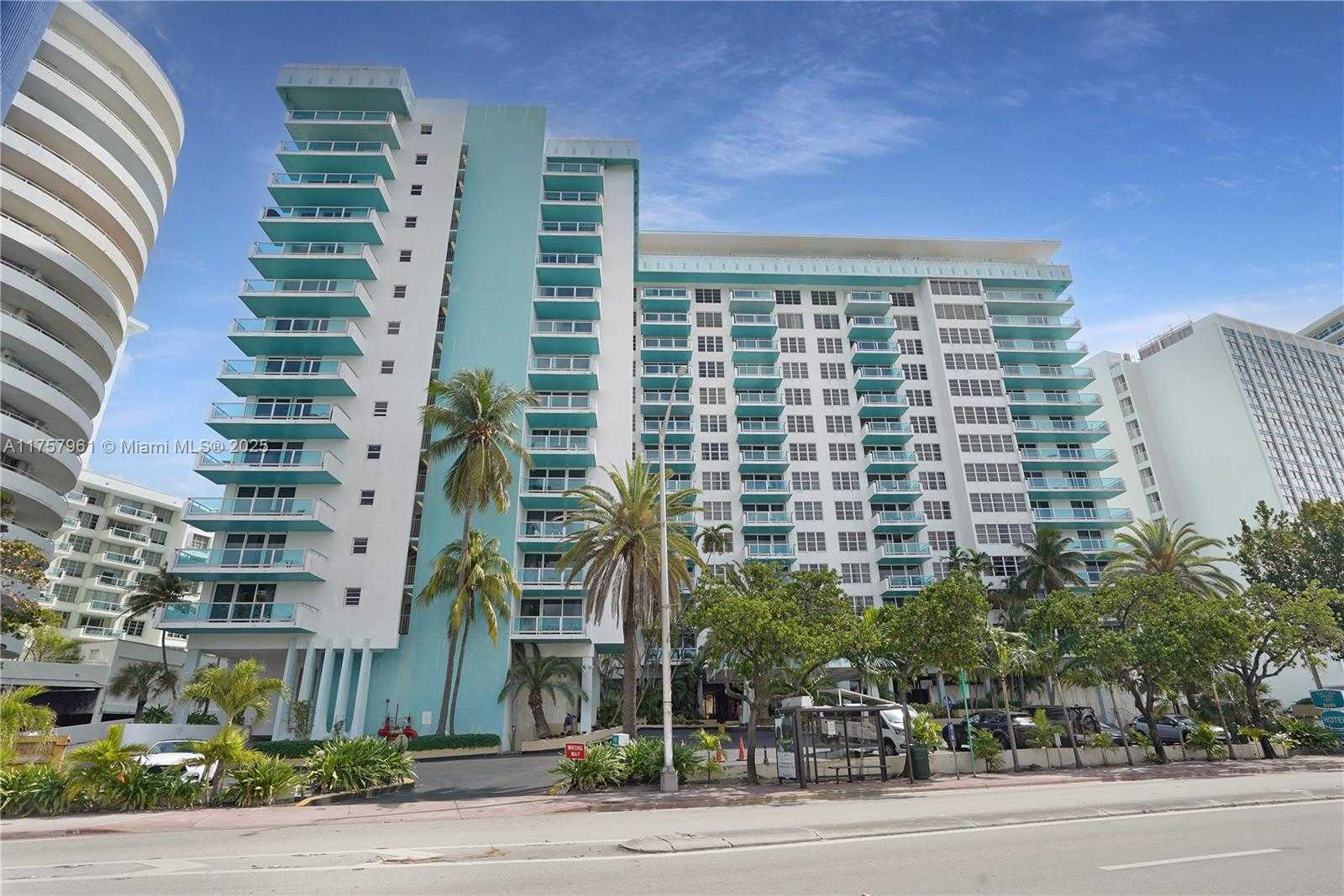 Small Image of 5101 COLLINS AVE #14G, Miami Beach Number 16