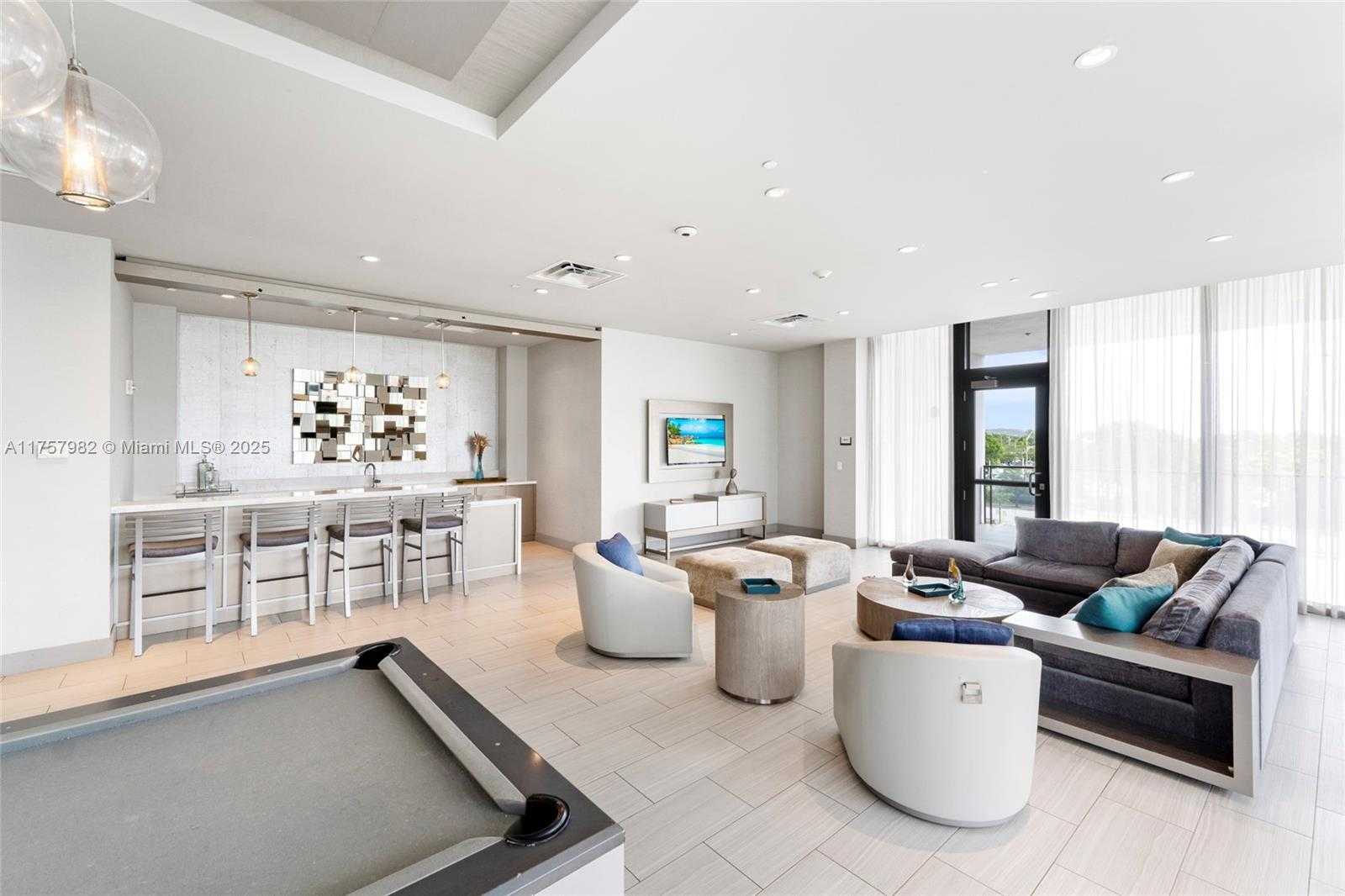 Small Image of 5300 NORTH WEST 85TH AVE #303, Doral Number 28