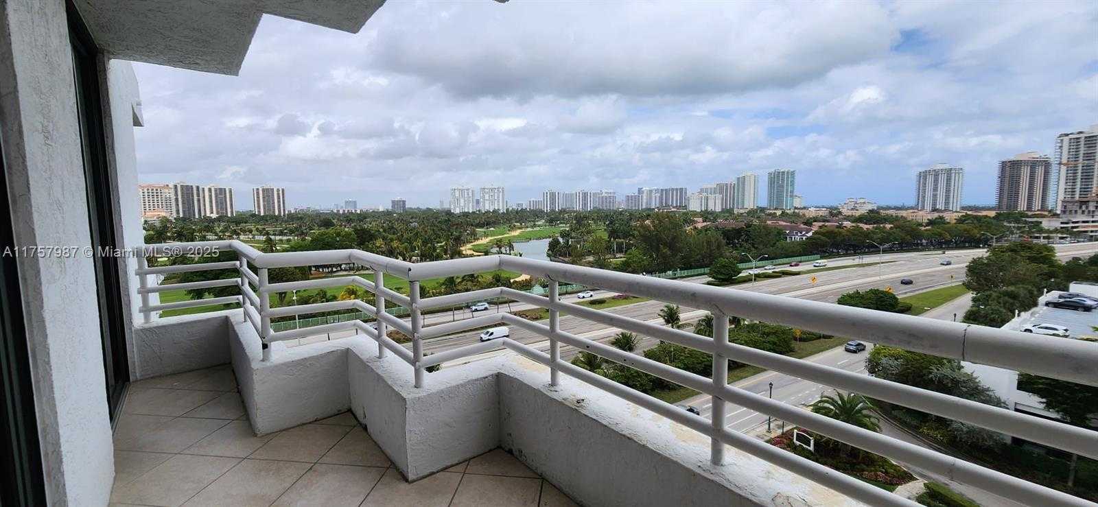 Small Image of 3300 NORTH EAST 192ND ST #1007, Aventura Number 2