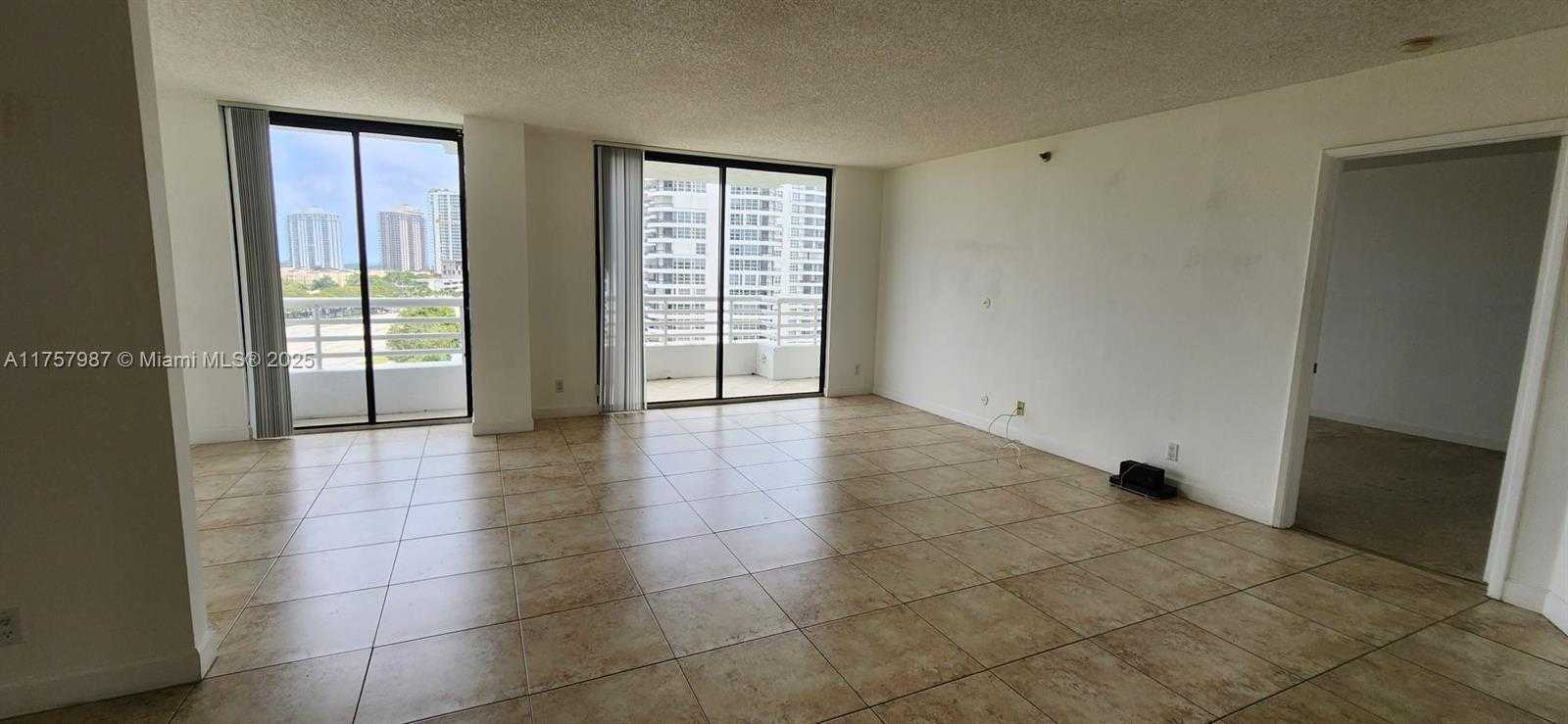 Small Image of 3300 NORTH EAST 192ND ST #1007, Aventura Number 9