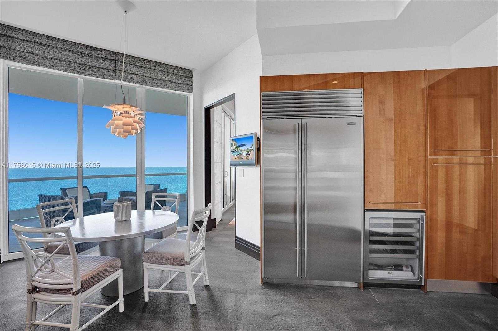 Small Image of 16047 COLLINS AVE #PH3501, Sunny Isles Beach Number 19