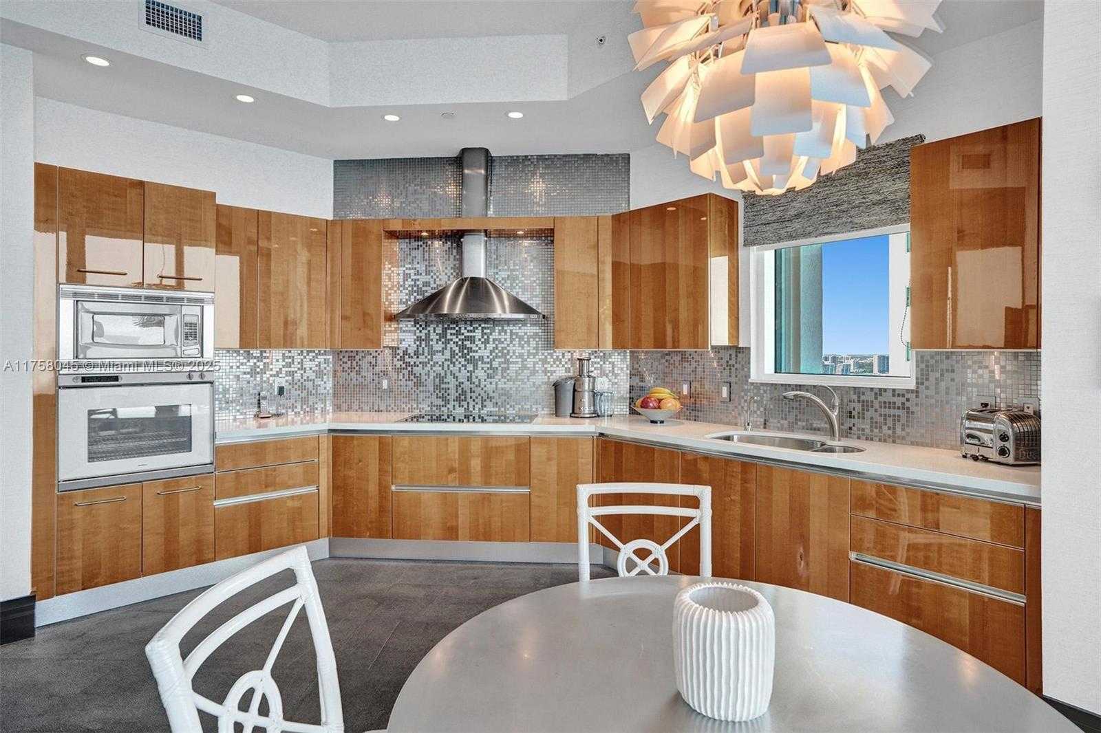 Small Image of 16047 COLLINS AVE #PH3501, Sunny Isles Beach Number 23