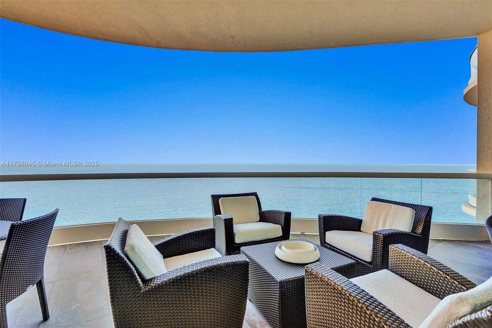 Small Image of 16047 COLLINS AVE #PH3501, Sunny Isles Beach Number 9