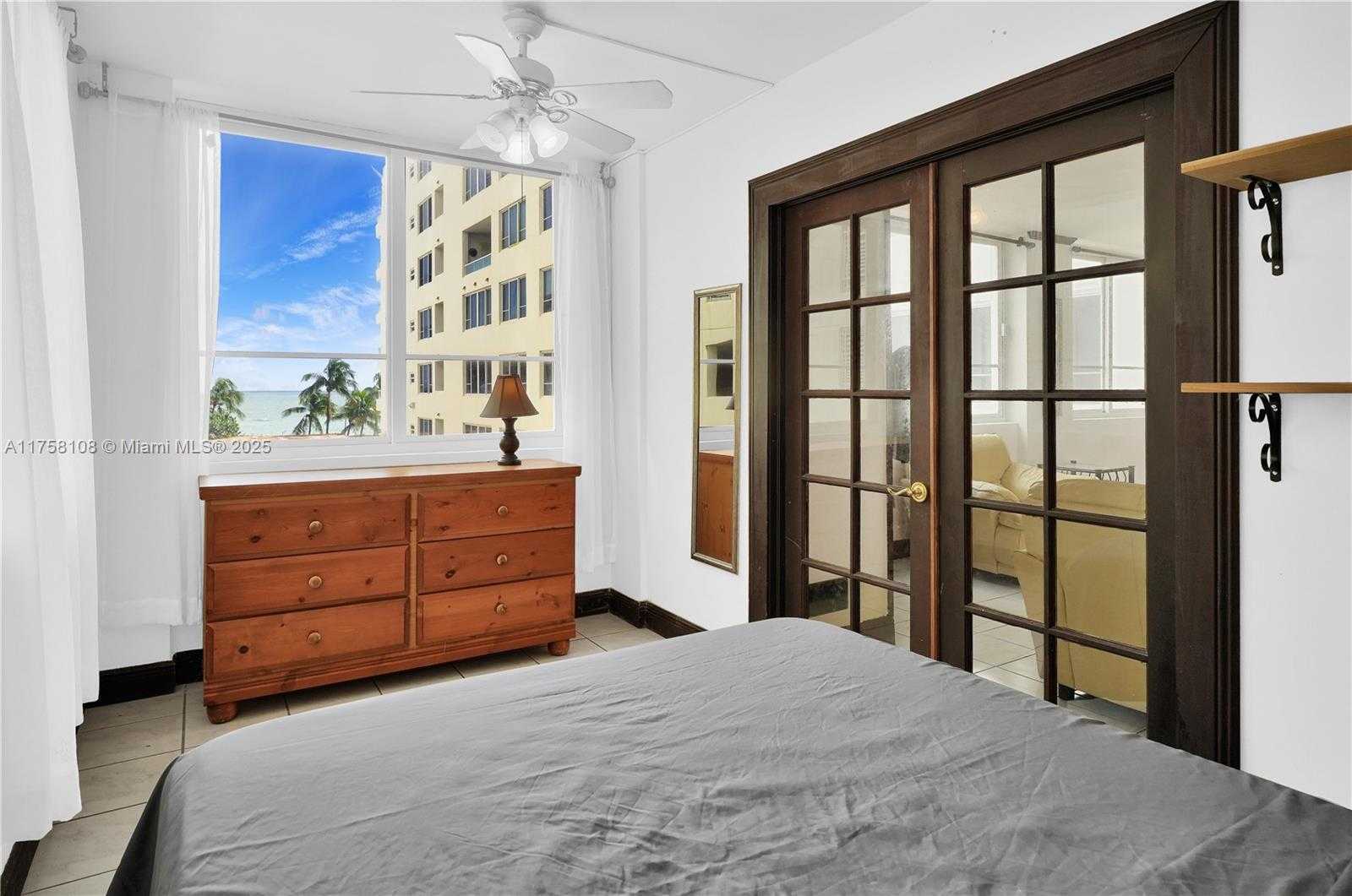 Small Image of 5005 COLLINS AVE #325, Miami Beach Number 11