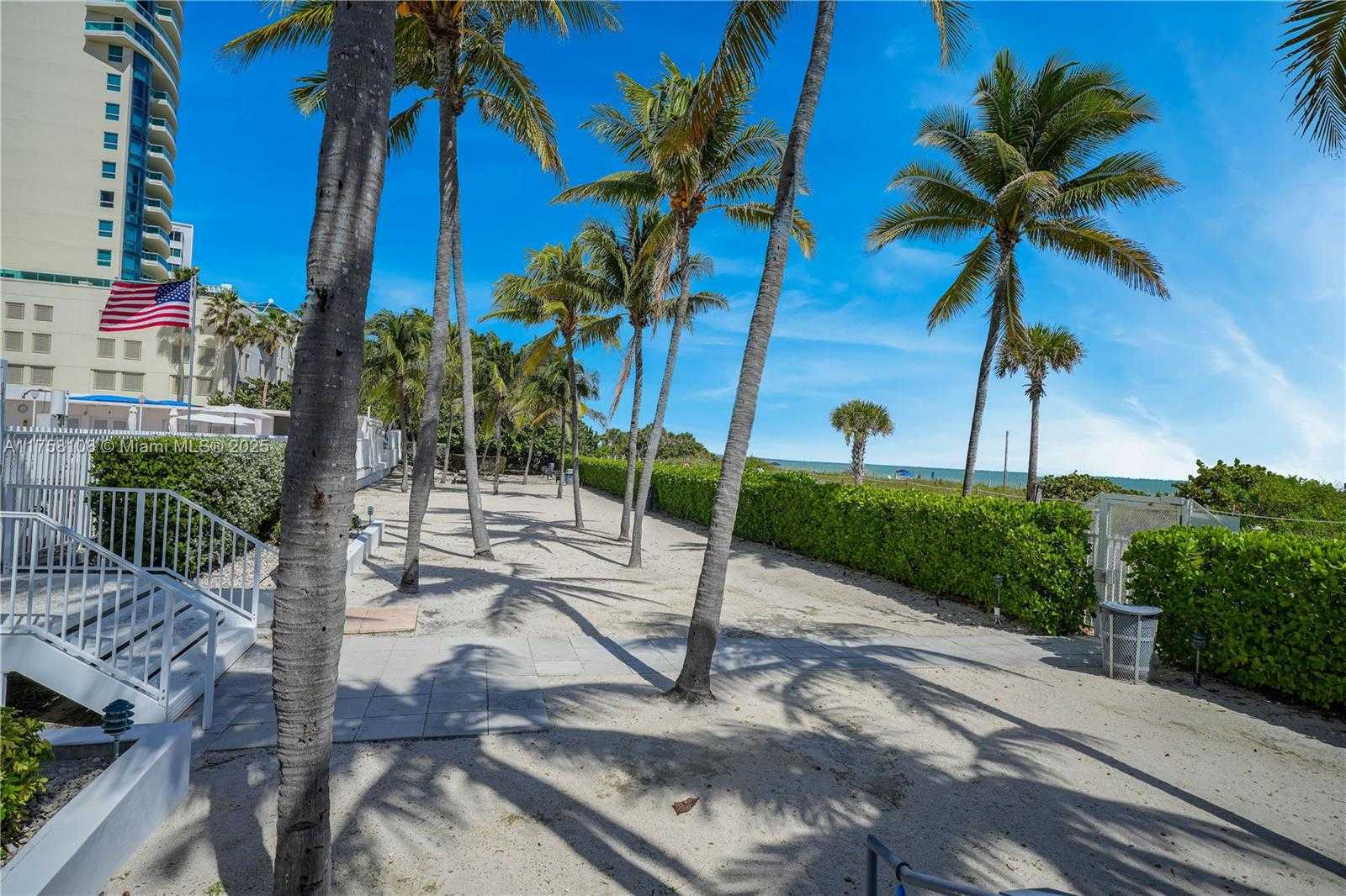Small Image of 5005 COLLINS AVE #325, Miami Beach Number 18