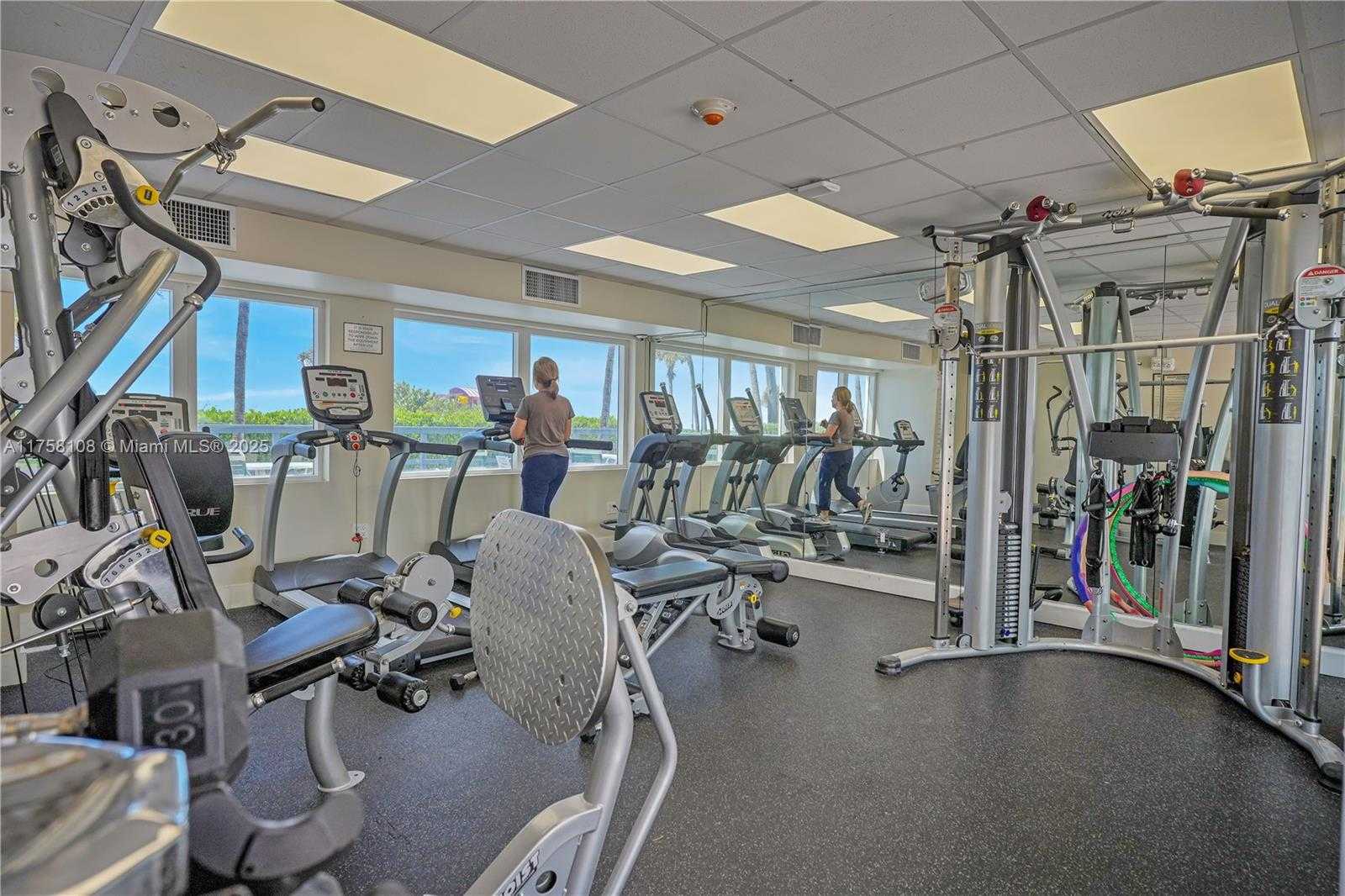 Small Image of 5005 COLLINS AVE #325, Miami Beach Number 22