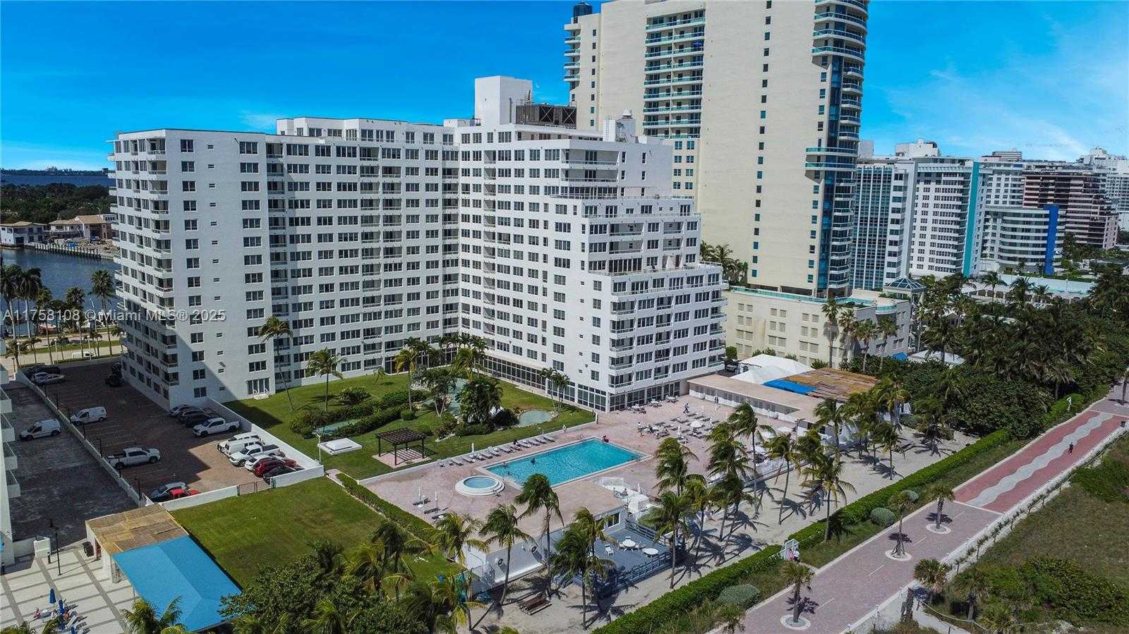 Small Image of 5005 COLLINS AVE #325, Miami Beach Number 26