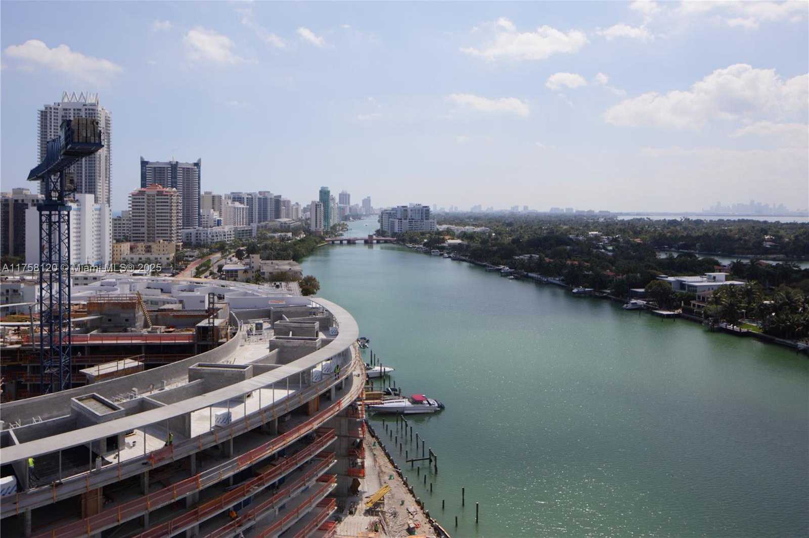 Small Image of 6700 INDIAN CREEK DR #PH5, Miami Beach Number 2