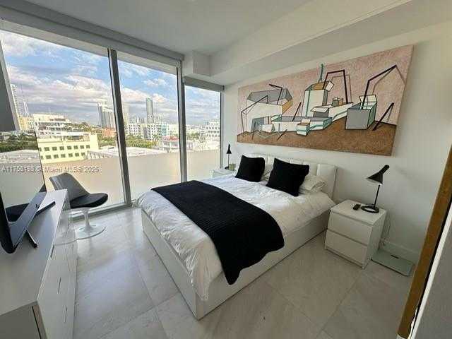 Small Image of 1 COLLINS AVE #602, Miami Beach Number 23