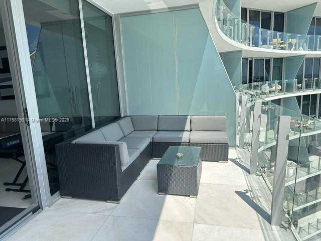 Small Image of 1 COLLINS AVE #602, Miami Beach Number 4