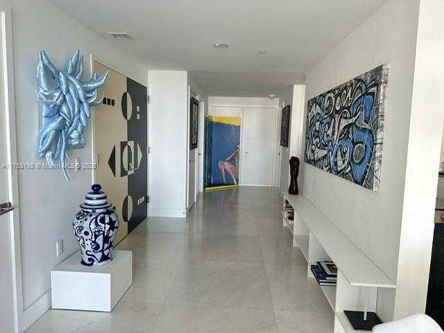 Small Image of 1 COLLINS AVE #602, Miami Beach Number 9
