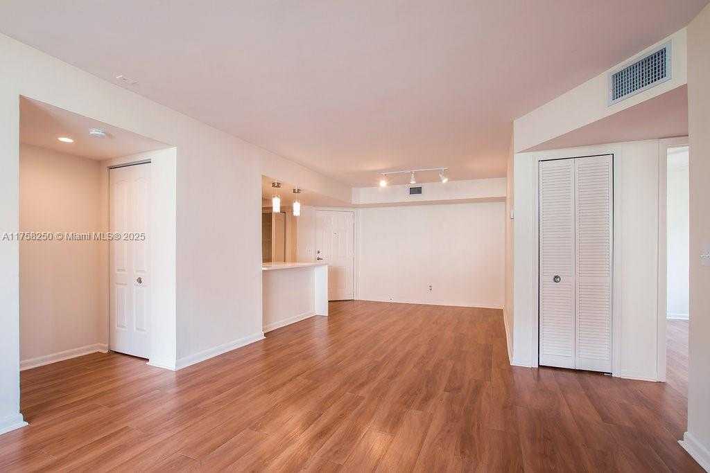 Small Image of 3605 NORTH EAST 207TH ST #2214, Aventura Number 15