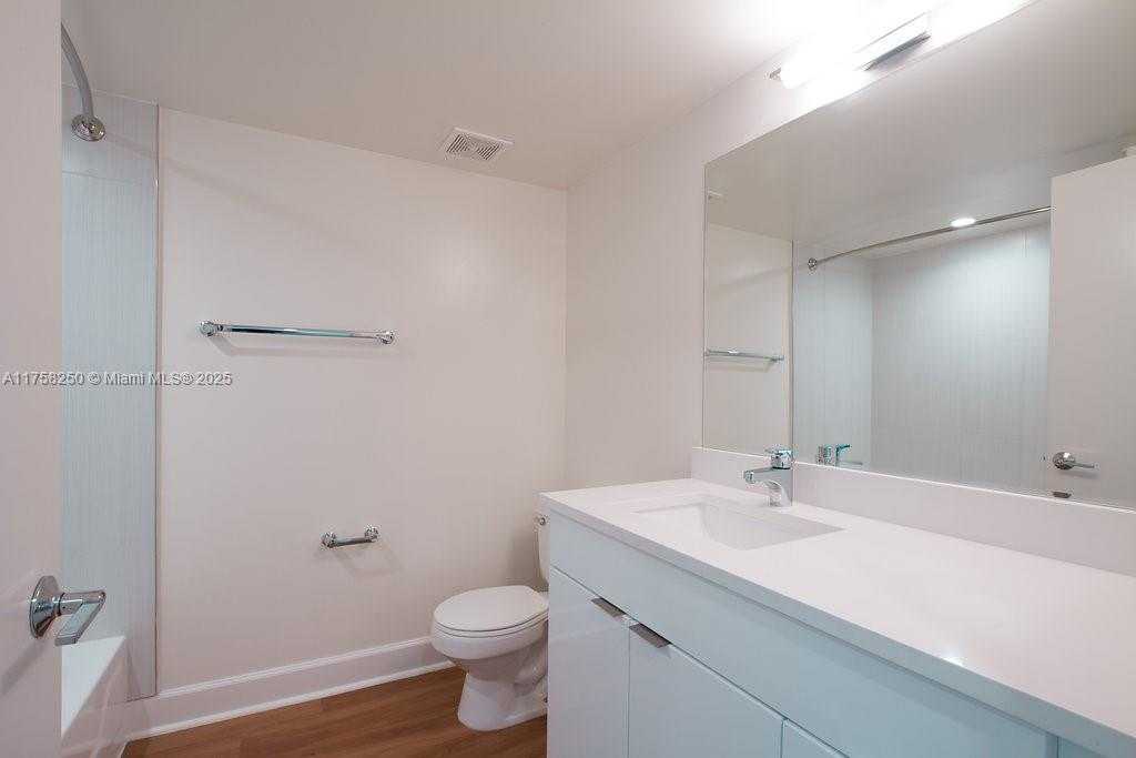 Small Image of 3605 NORTH EAST 207TH ST #2214, Aventura Number 19