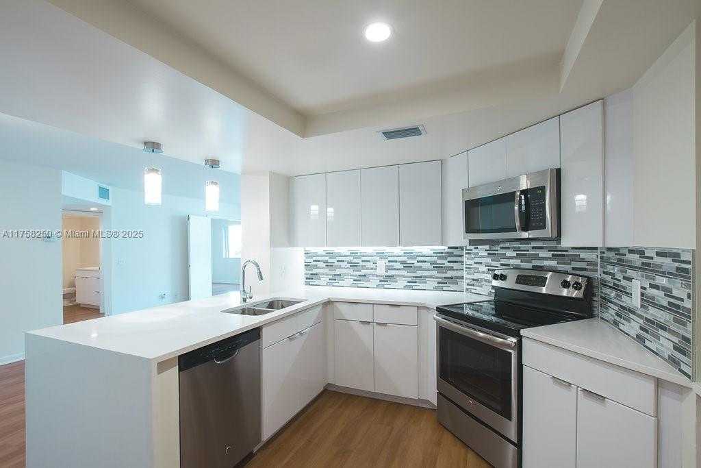 Small Image of 3605 NORTH EAST 207TH ST #2214, Aventura Number 3