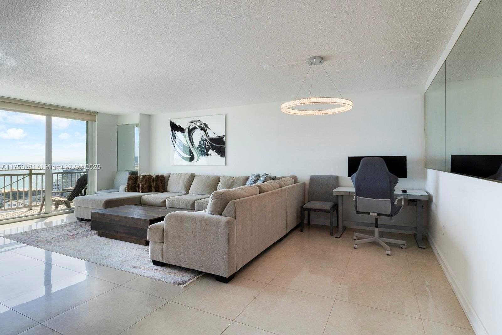 Small Image of 90 ALTON RD #2907, Miami Beach Number 18