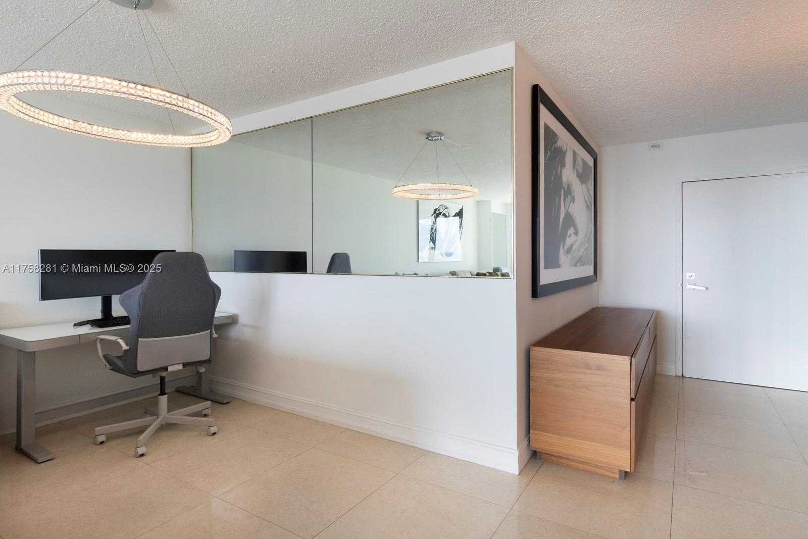 Small Image of 90 ALTON RD #2907, Miami Beach Number 19