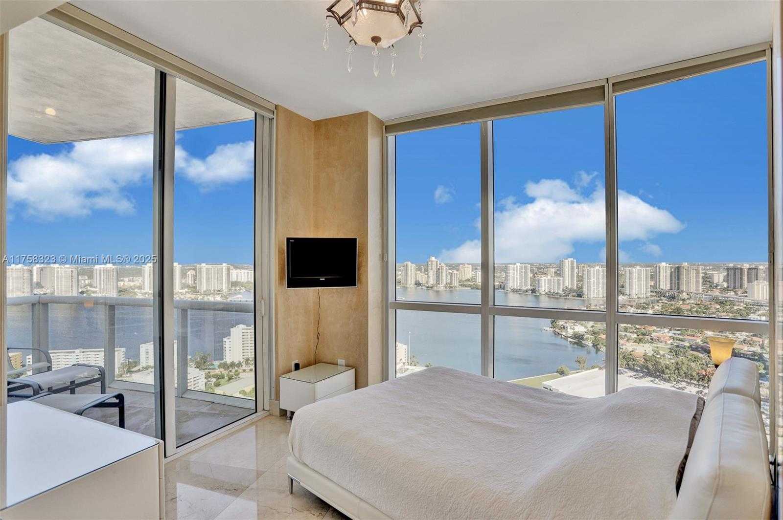 Small Image of 18101 COLLINS AVE #4501, Sunny Isles Beach Number 19
