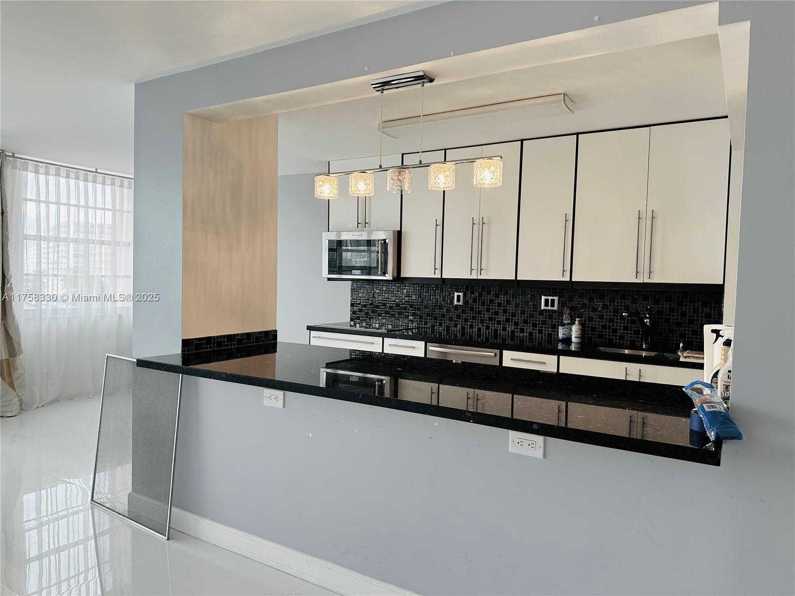 Small Image of 251 174TH ST #501, Sunny Isles Beach Number 11