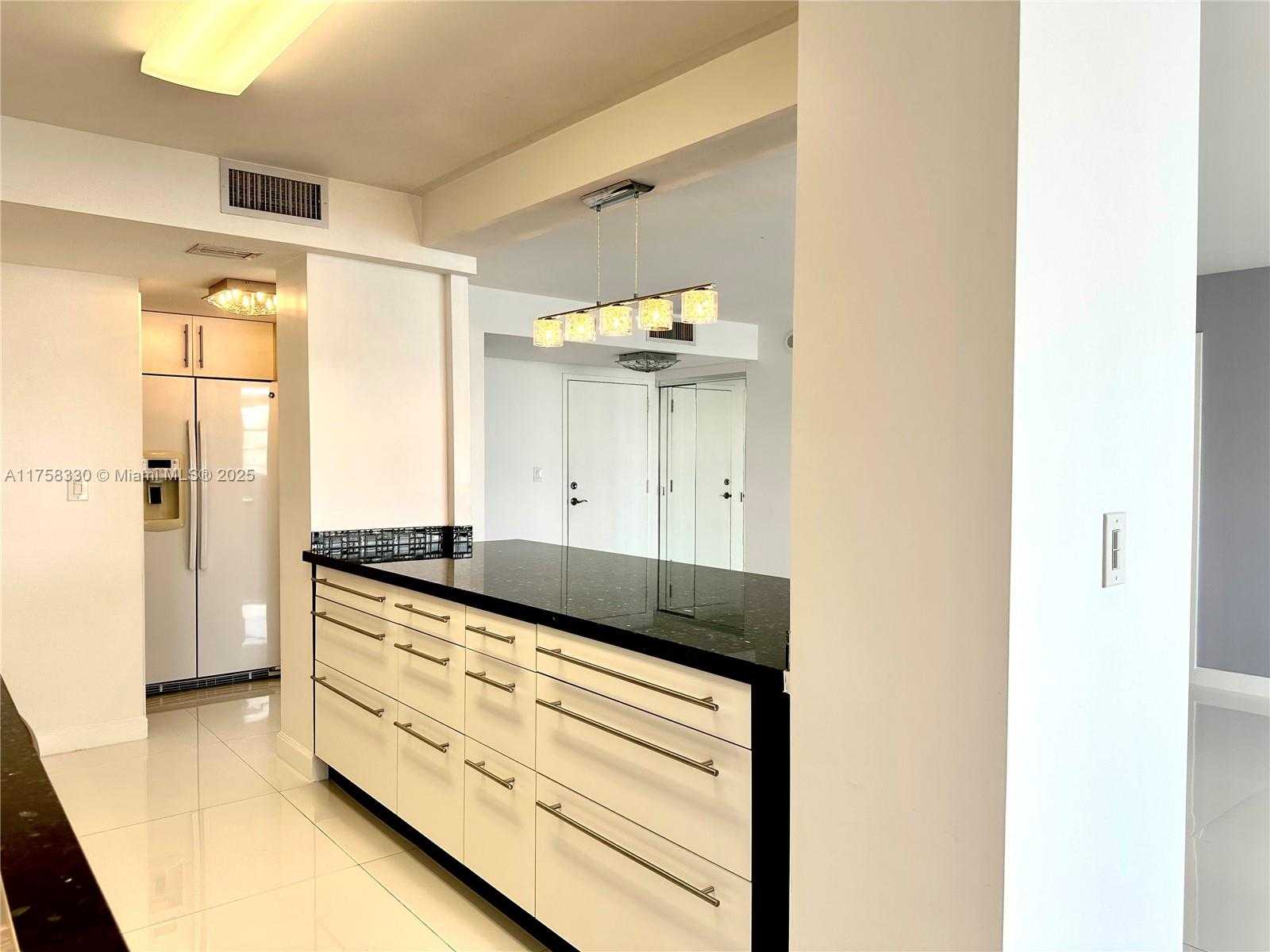 Small Image of 251 174TH ST #501, Sunny Isles Beach Number 13